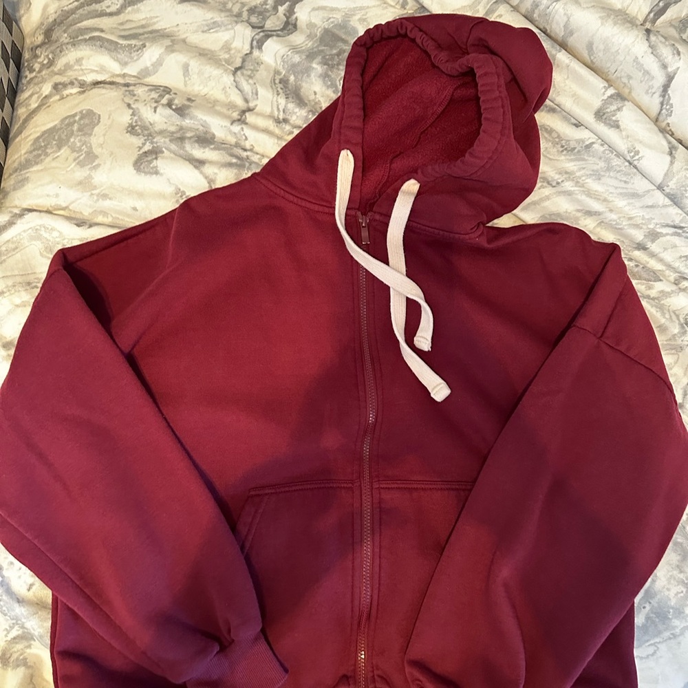 XL MAROON HOODIES